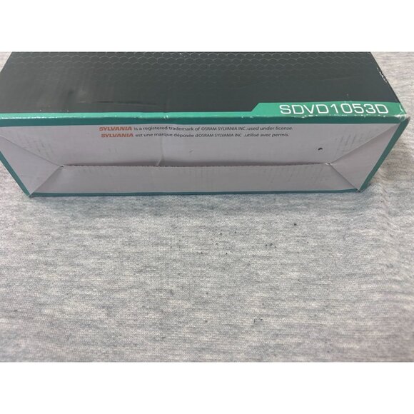 Sylvania Proscan Pdvd1053d Compact Progressive-Scan DVD Player SDVD1053D - Picture 4 of 7